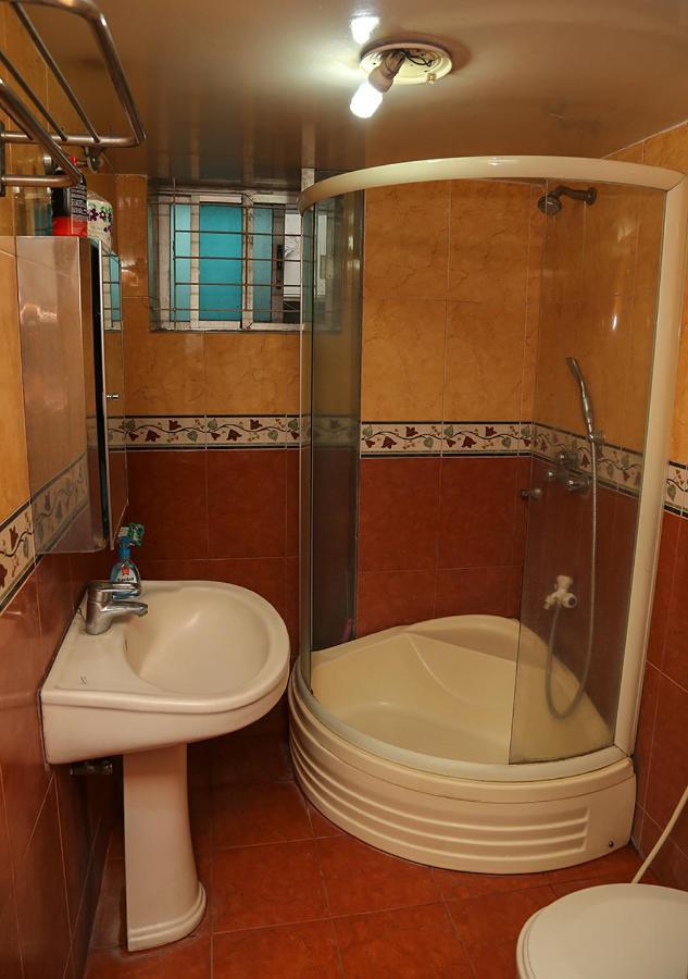 Maya Service Apt Guest House Дакка Екстер'єр фото