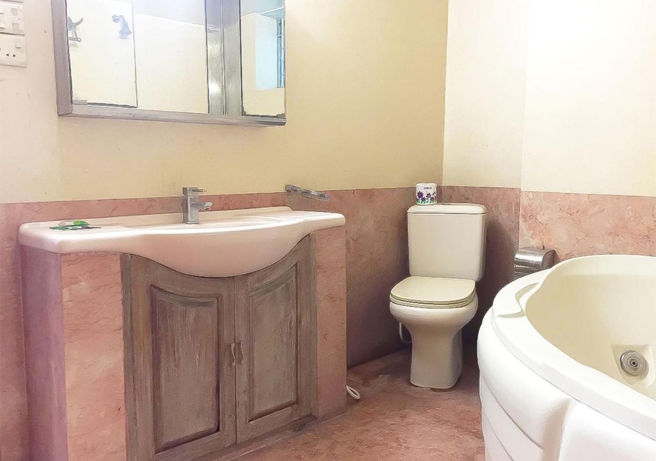 Maya Service Apt Guest House Дакка Екстер'єр фото